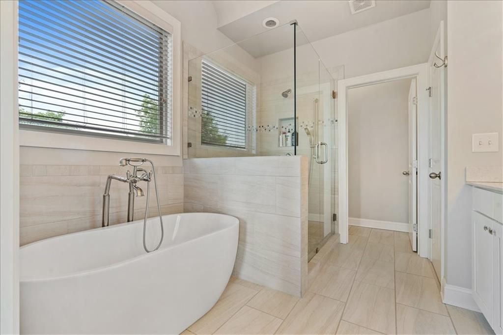 1305 Faircrest Way Property Photo 19