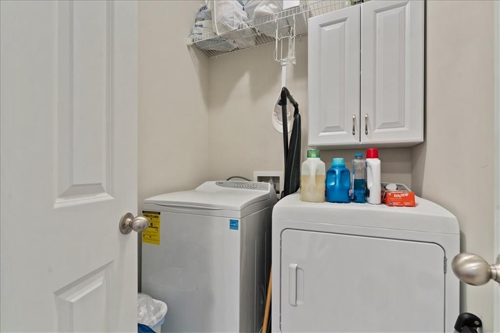 1305 Faircrest Way Property Photo 25