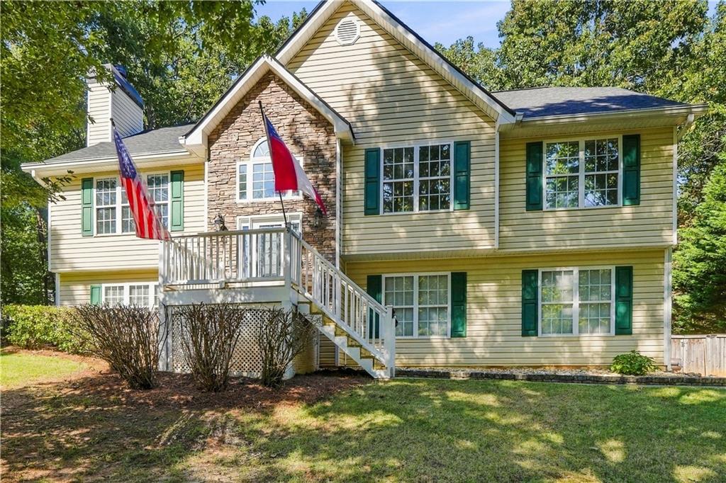 388 Kerry Drive Property Photo 1