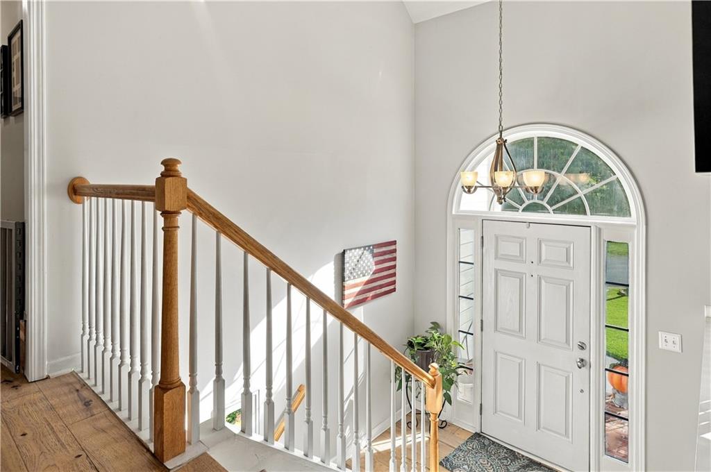 30 Gables Drive Se Property Photo 4