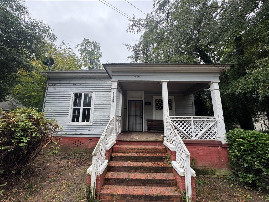 2072 Beech Avenue Property Photo 1
