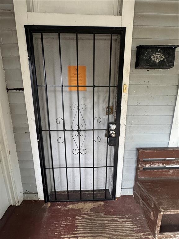 2072 Beech Avenue Property Photo 2