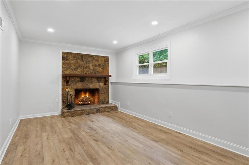 2420 Red Fox Run Nw Property Photo 5