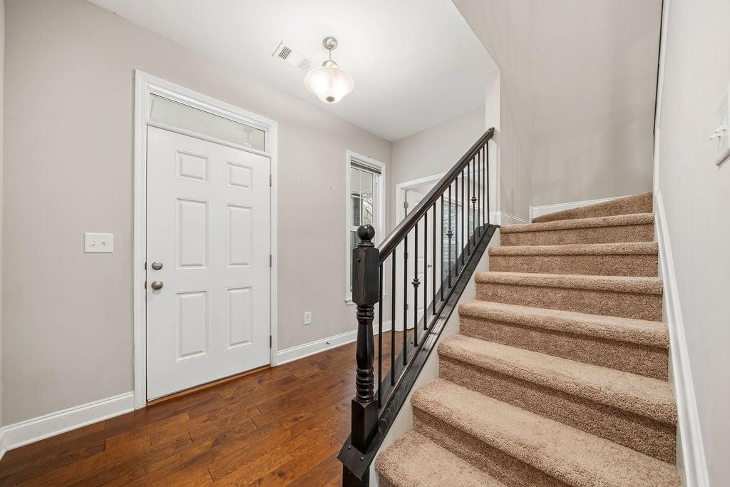295 Floating Leaf Way Property Photo 4