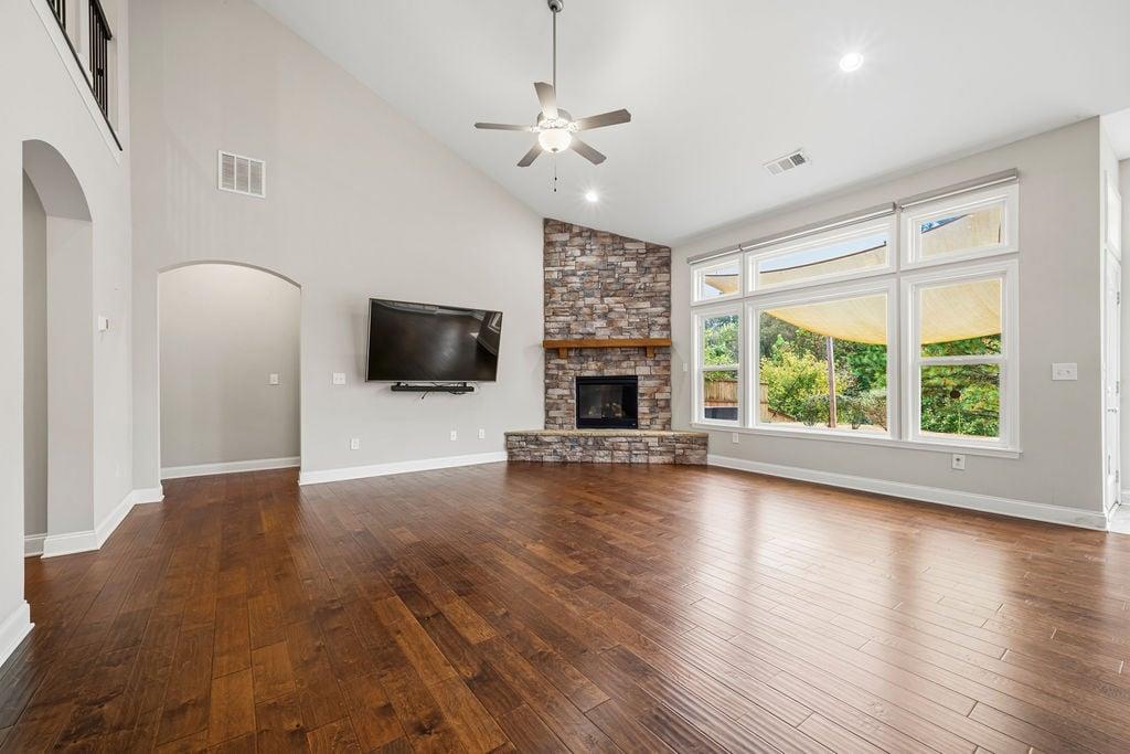 295 Floating Leaf Way Property Photo 9