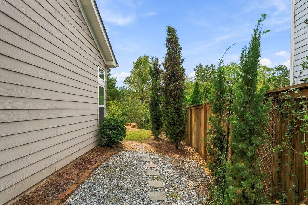 295 Floating Leaf Way Property Photo 39