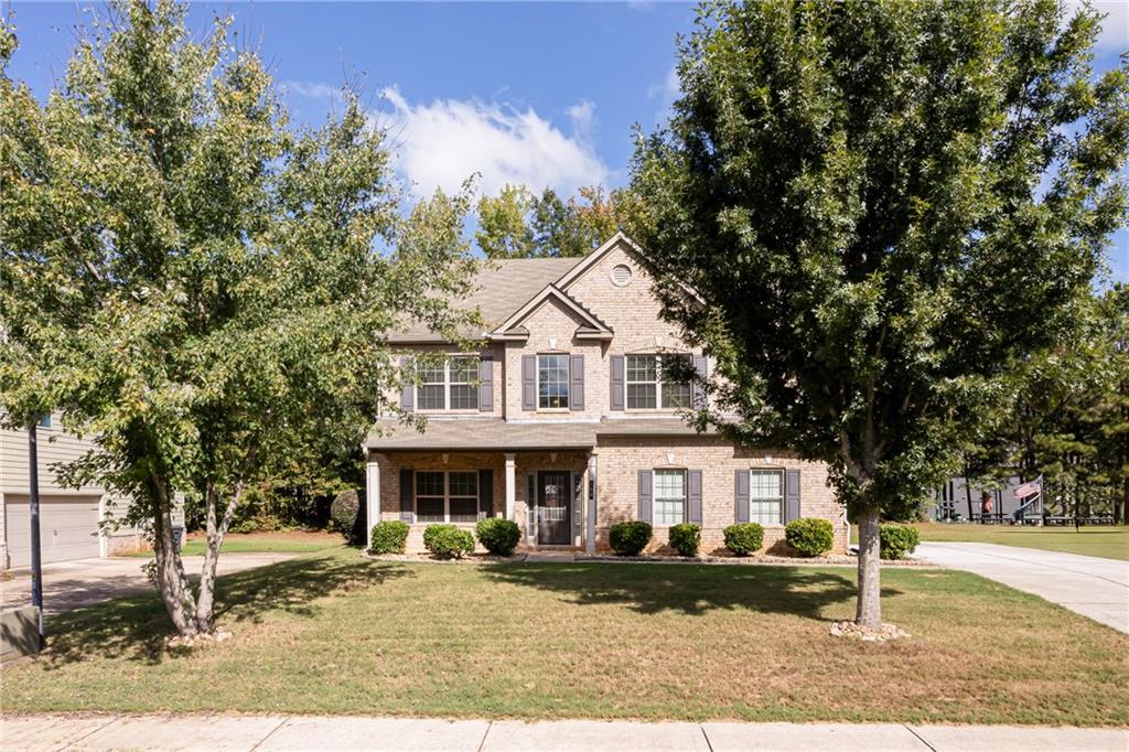 100 Regency Place Property Photo 1