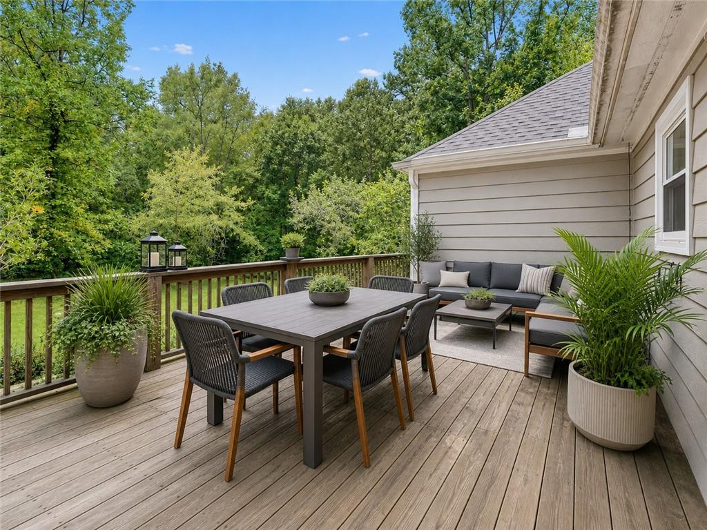 253 Timberridge Road Property Photo 2