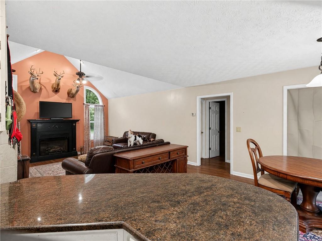 253 Timberridge Road Property Photo 10