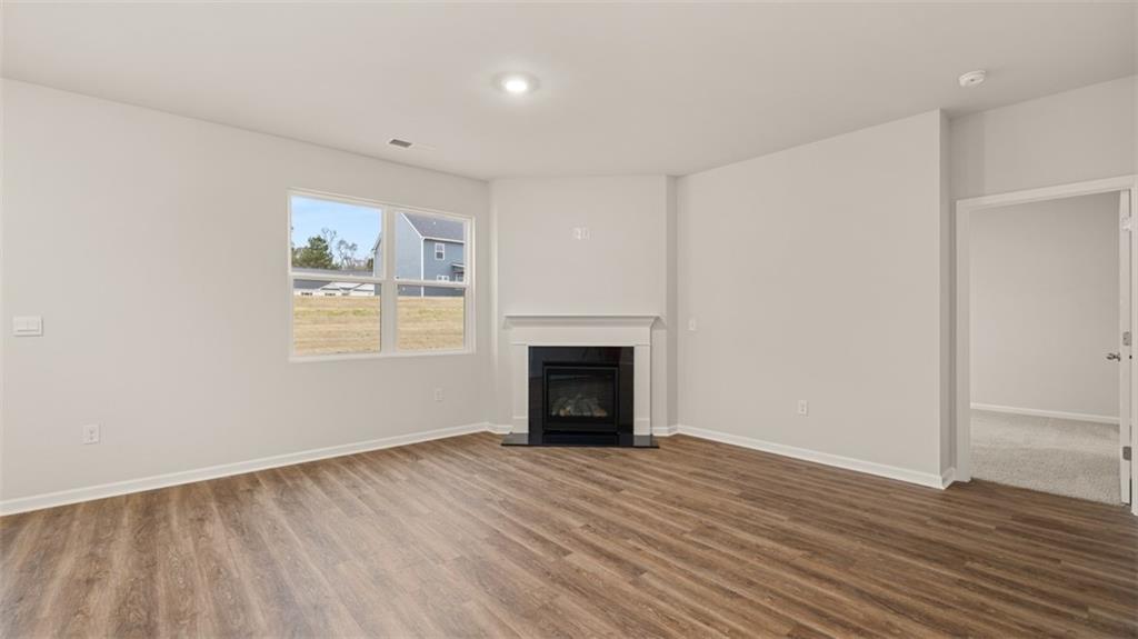 102 Planters Row Property Photo 11