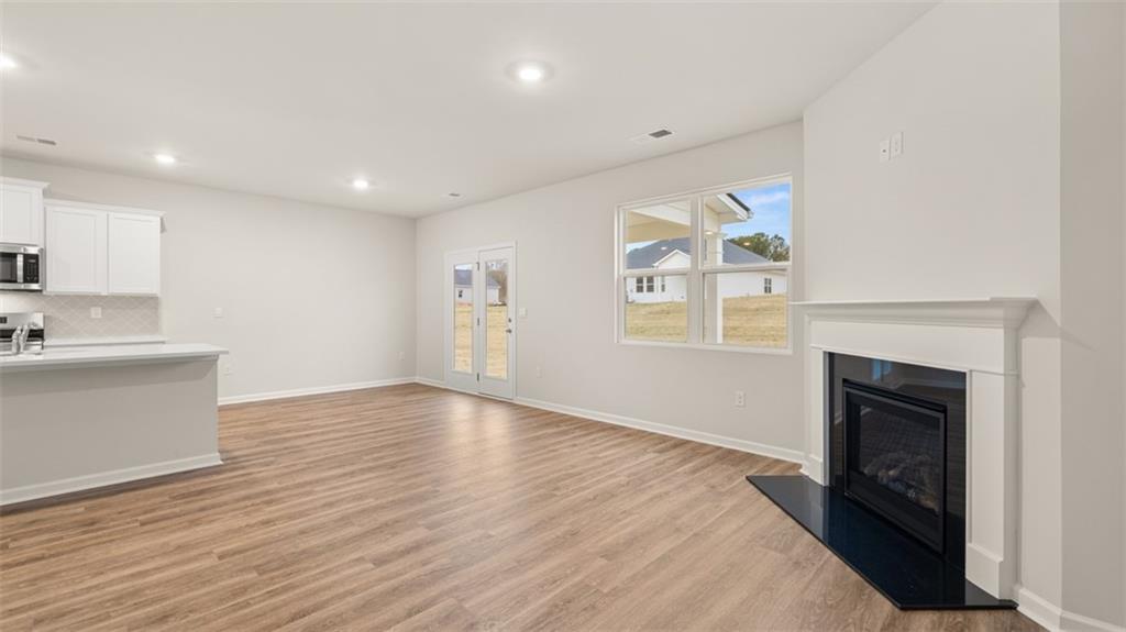 102 Planters Row Property Photo 13