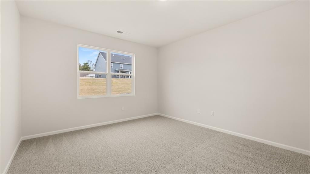 102 Planters Row Property Photo 14