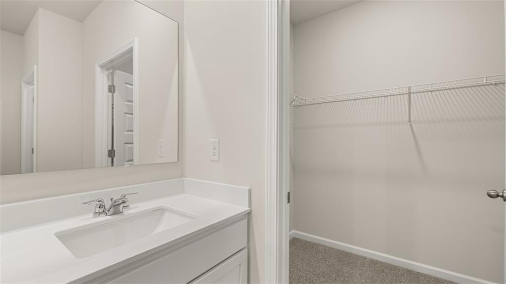 102 Planters Row Property Photo 20