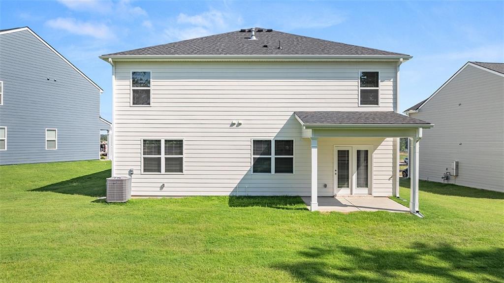 102 Planters Row Property Photo 32