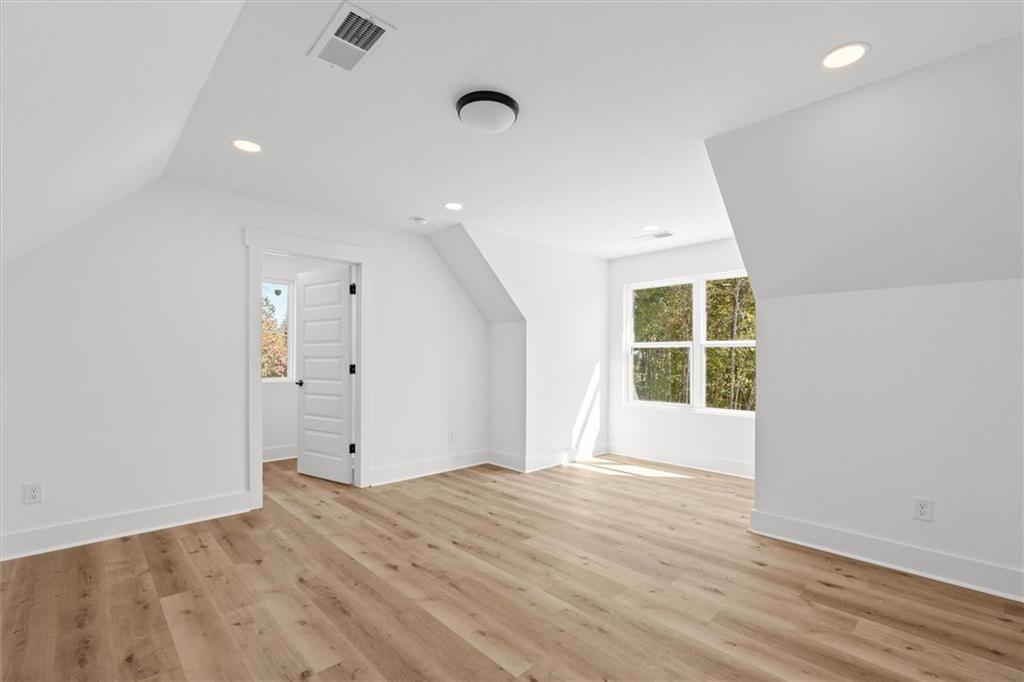 1425 Old Ridgeway Rd Property Photo 36