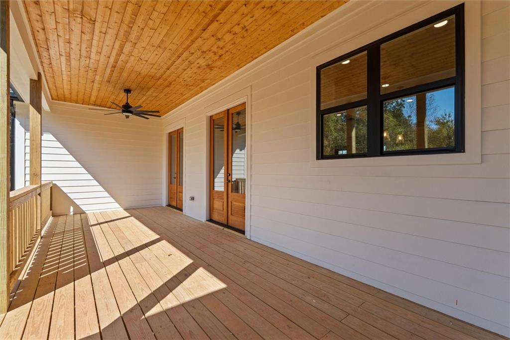 1425 Old Ridgeway Rd Property Photo 42