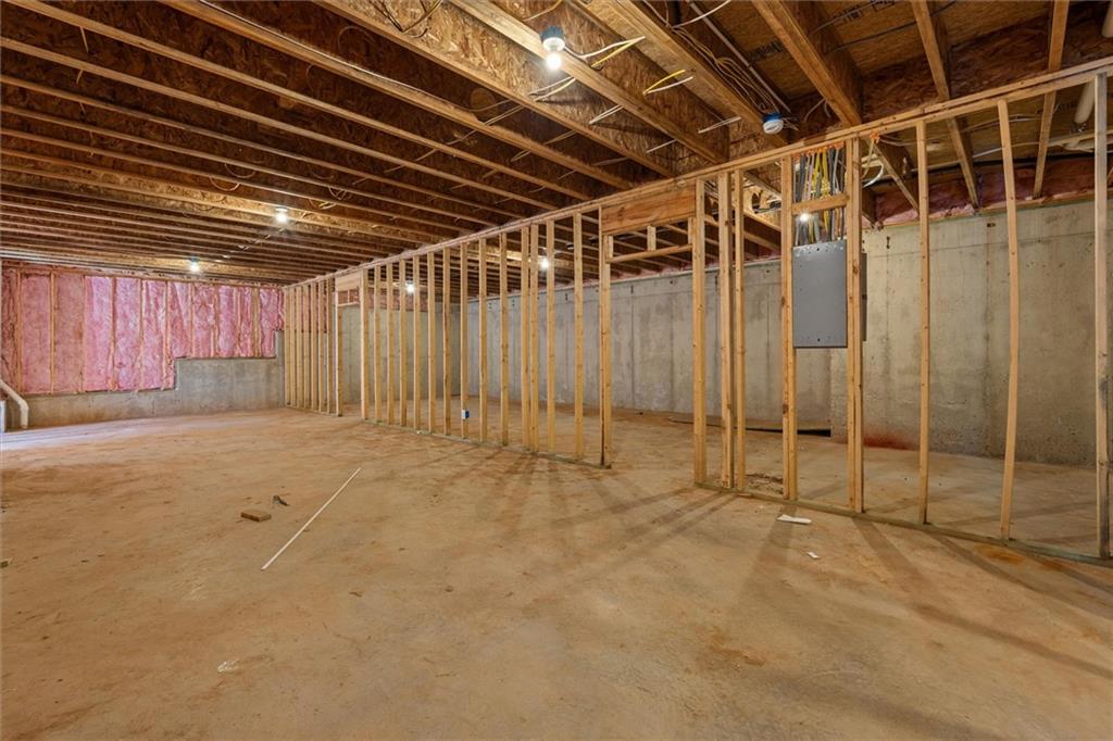 1425 Old Ridgeway Rd Property Photo 44