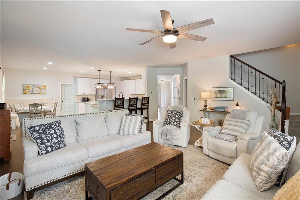 8455 Post Oak Lane Property Photo 13