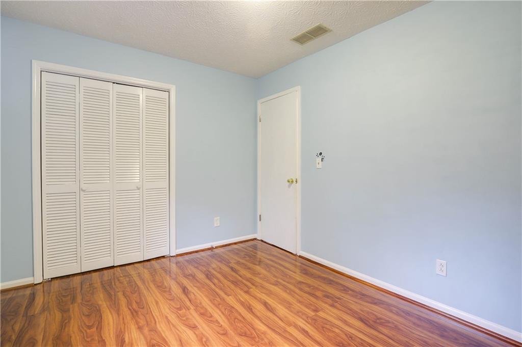4131 Gravitt Place Property Photo 14