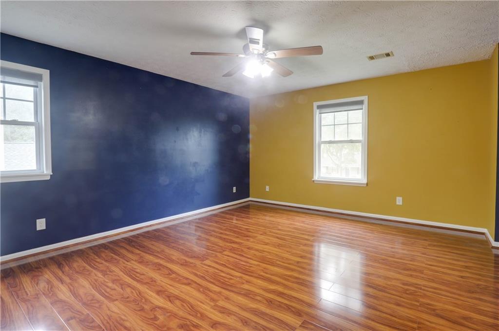 4131 Gravitt Place Property Photo 17