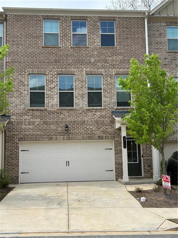 3715 Davis Circle Property Photo 1