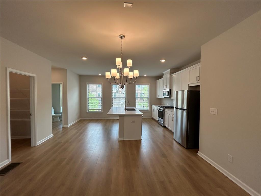 3715 Davis Circle Property Photo 7
