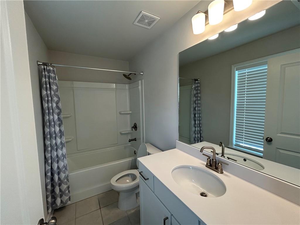 3715 Davis Circle Property Photo 16