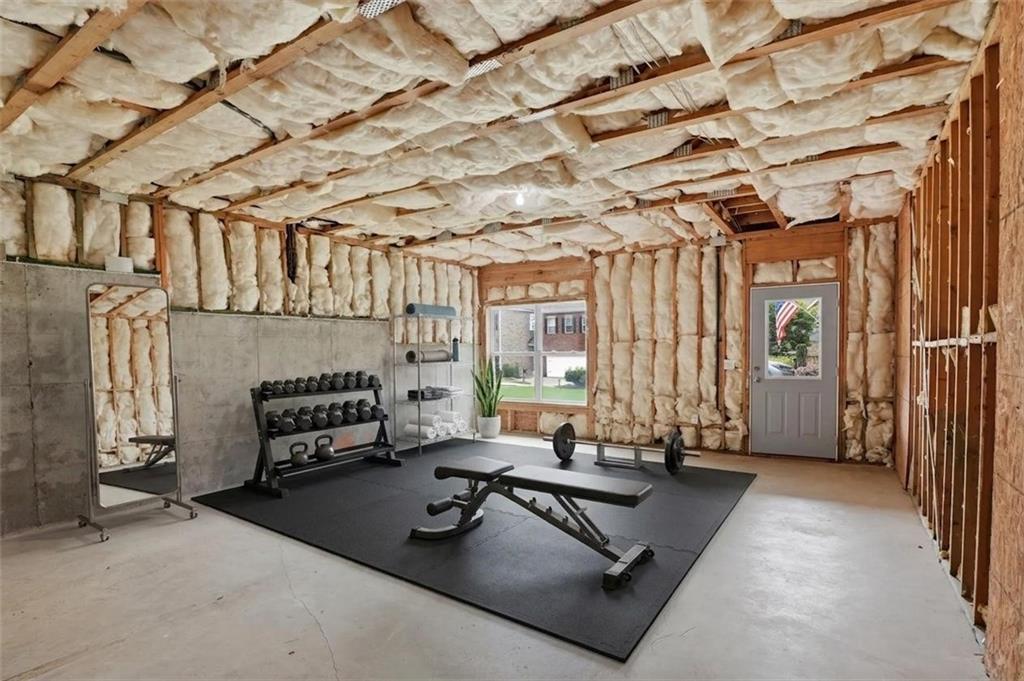 1013 Firethorne Pass Property Photo 23