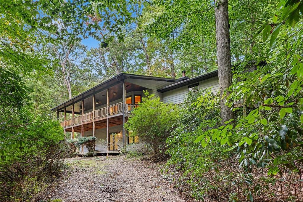 241 Moss Cove Road Property Photo 1