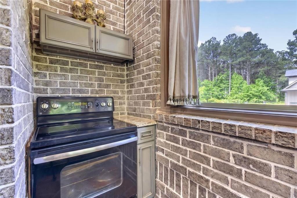 7851161 Property Photo 45