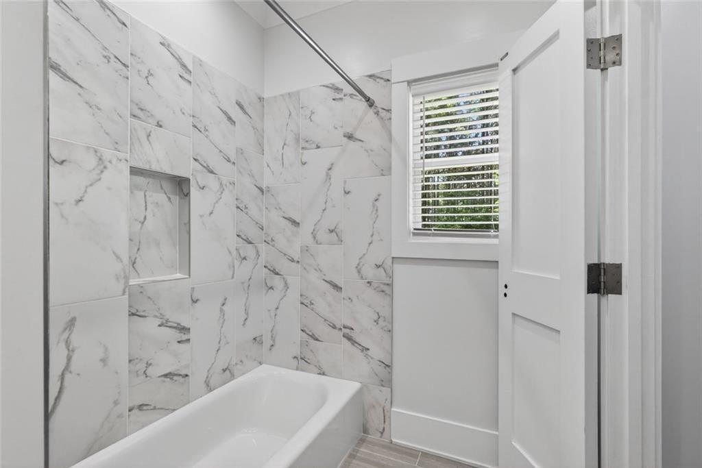 7851161 Property Photo 57