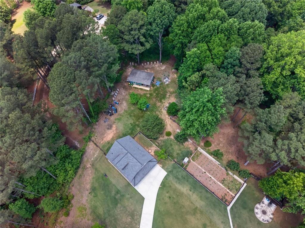 7851161 Property Photo 78