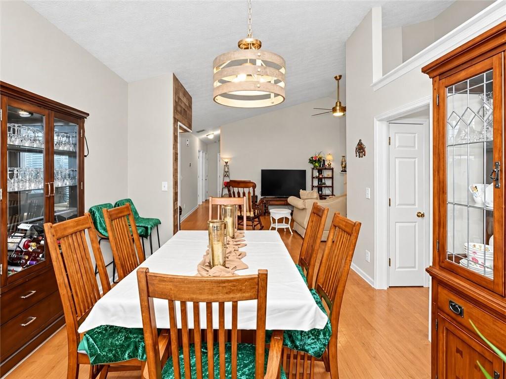 5764 Dexters Mill Place Property Photo 12