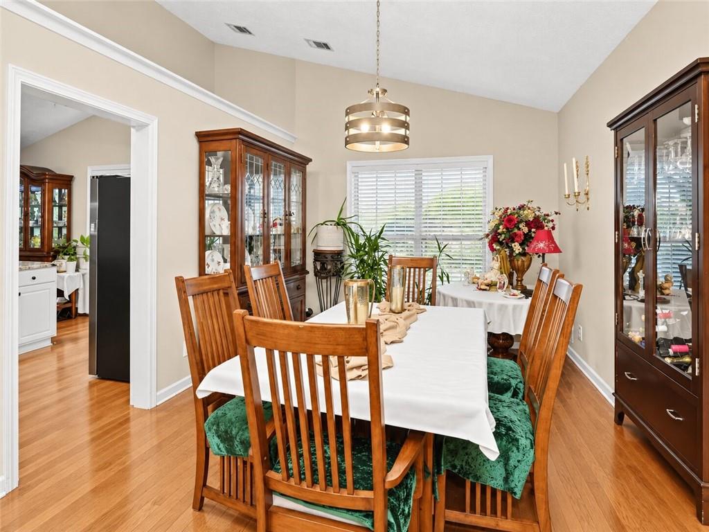 5764 Dexters Mill Place Property Photo 16