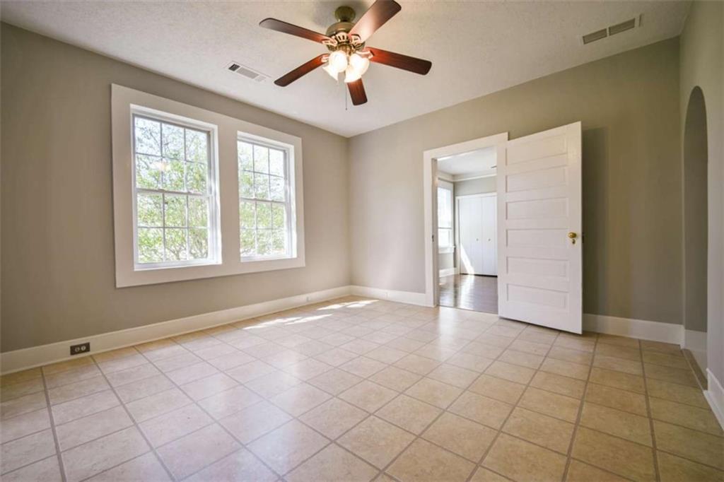 45 Elm Street Property Photo 9