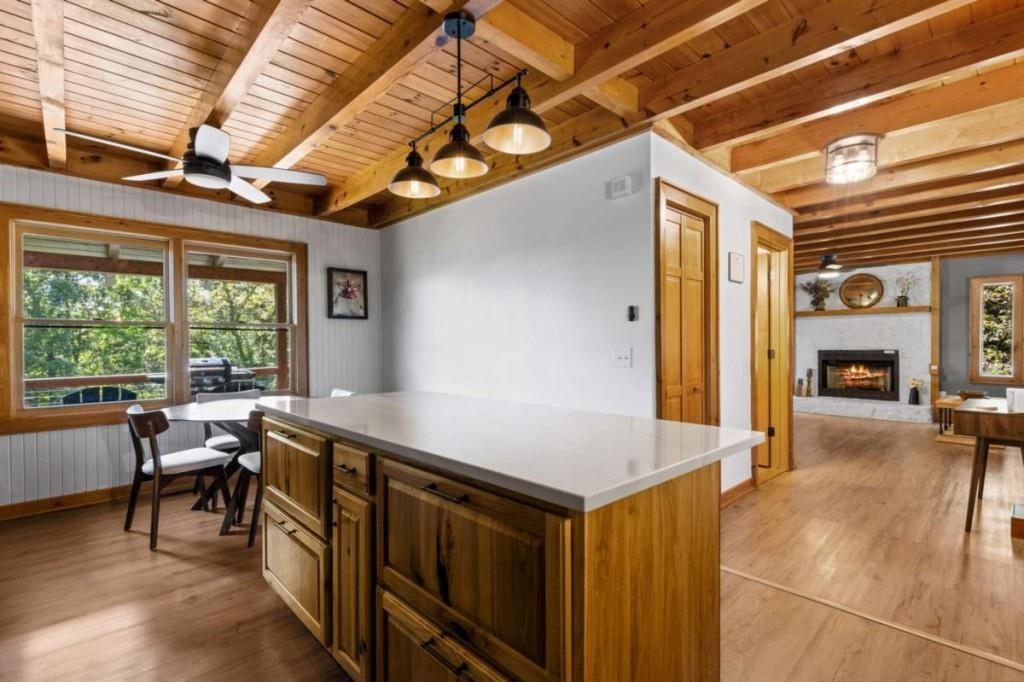 36 Deep Cove Road Property Photo 16