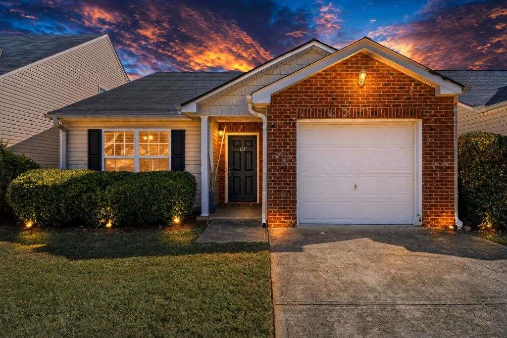 157 Alton Circle Property Photo 1