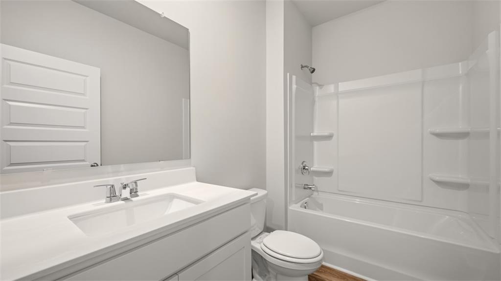110 Planters Row Property Photo 4