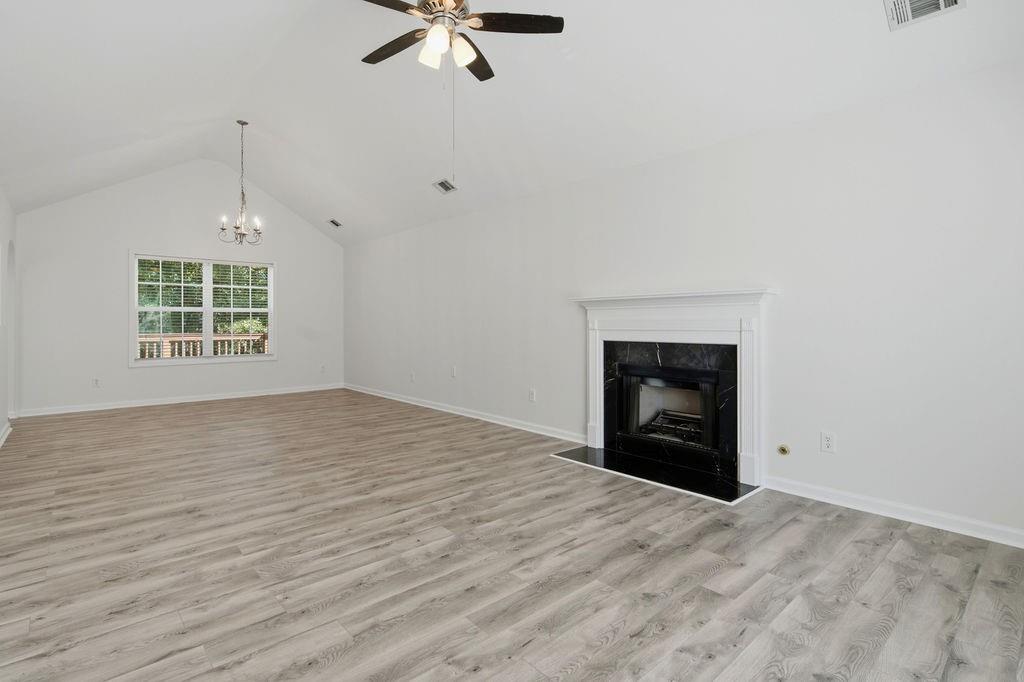 4040 Brightmore Drive Property Photo 3