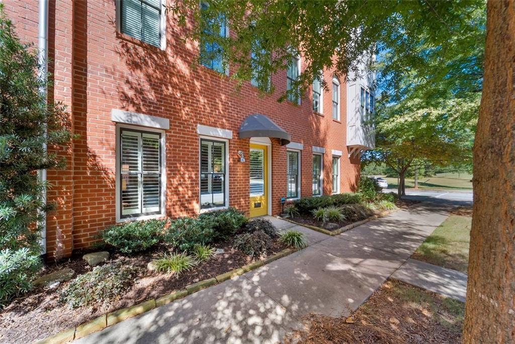 4135 N Swann Street Property Photo 1