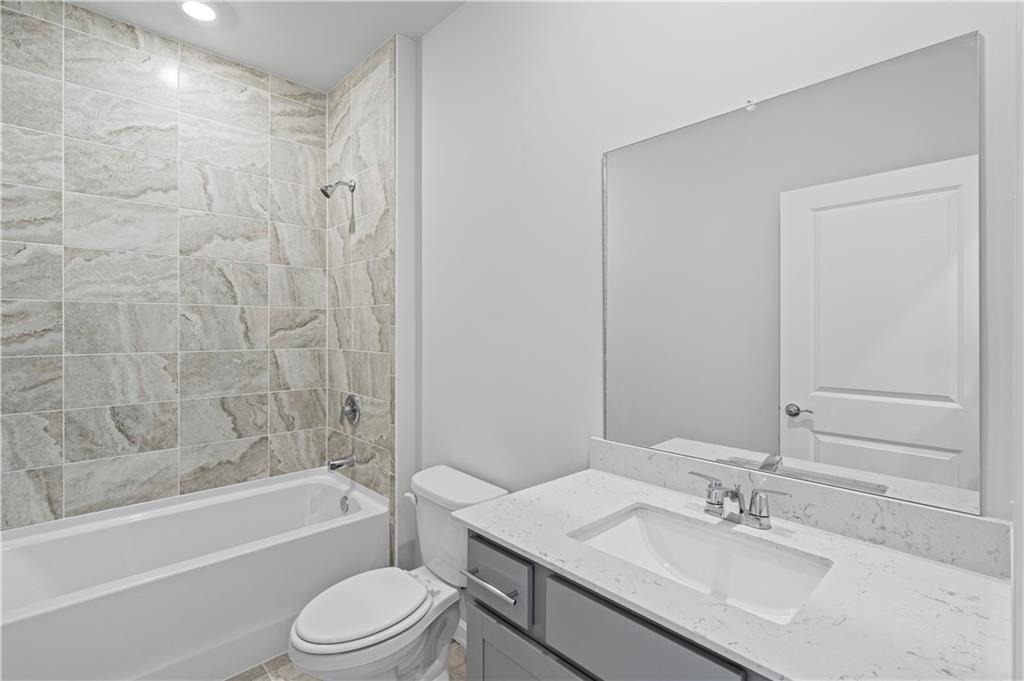 3123 Orwell Drive Property Photo 8