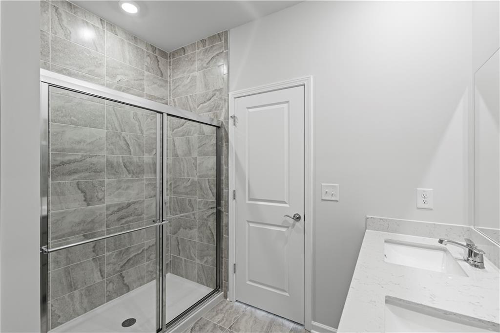 3123 Orwell Drive Property Photo 13