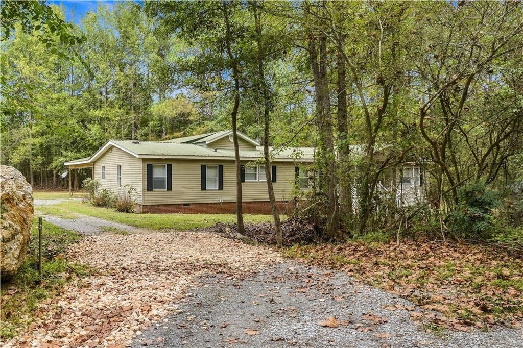 355 Isbell Road Se Property Photo 1