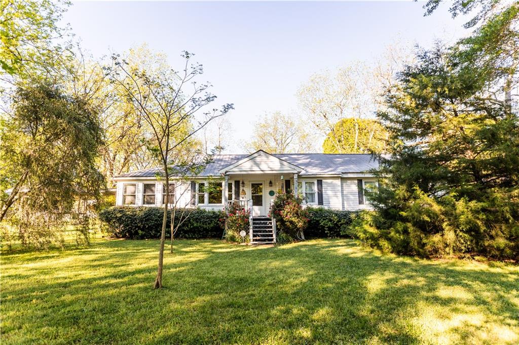116 E Fulton Street E Property Photo 1
