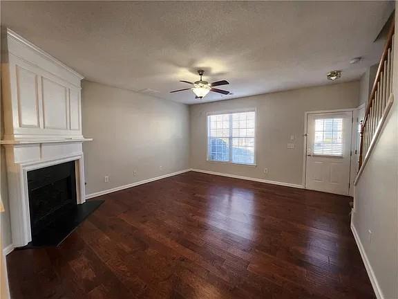 4067 Howell Park Road Property Photo 6