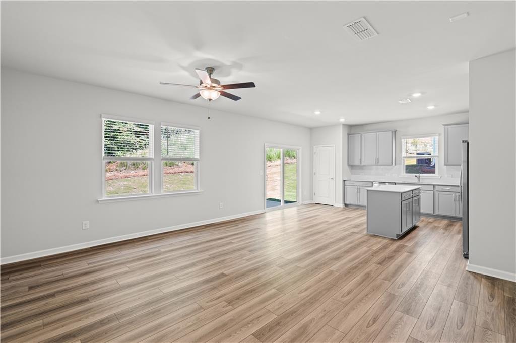 3080 Orwell Drive Property Photo 4