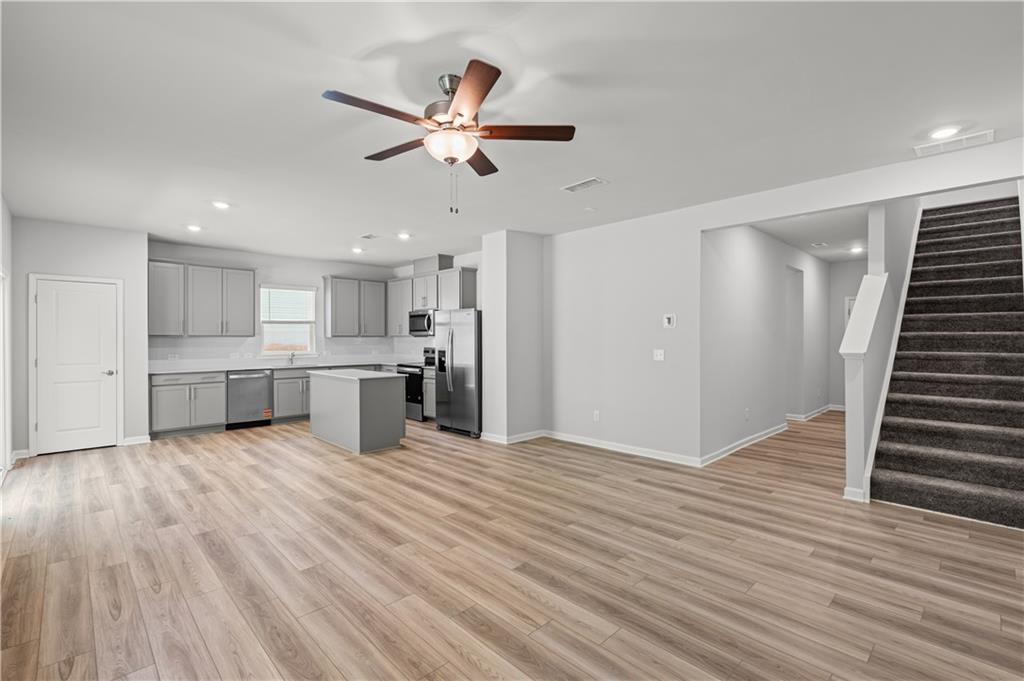 3080 Orwell Drive Property Photo 5