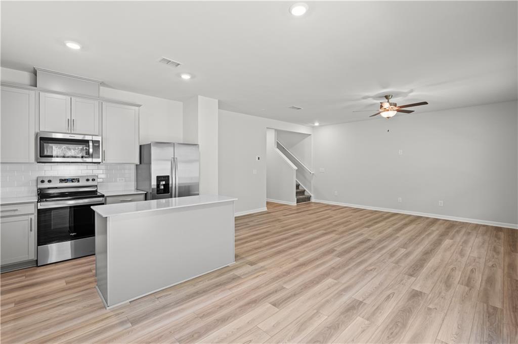 3080 Orwell Drive Property Photo 6