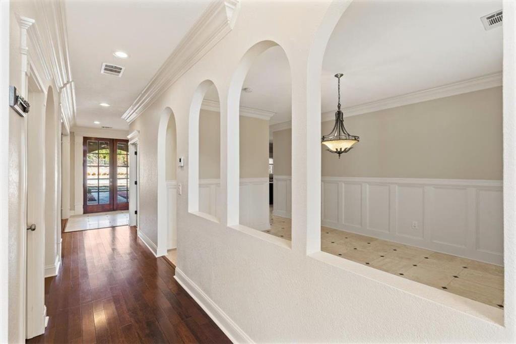 142 Nelson Boulevard Nw Property Photo 6