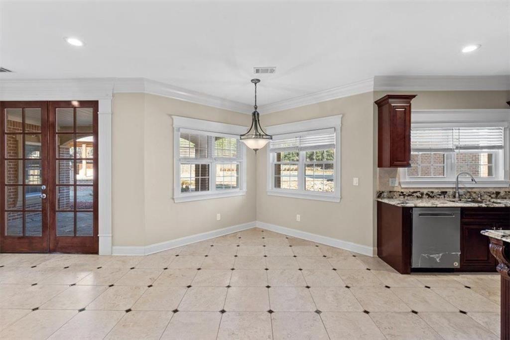 142 Nelson Boulevard Nw Property Photo 17